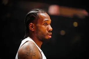 马刺主帅波波维奇赛后发言引发争议(马刺教练波波维奇)