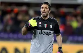 富勒姆门将神扑救主,帮助球队保持领先 富勒姆门将神扑救主,帮助球队保持领先